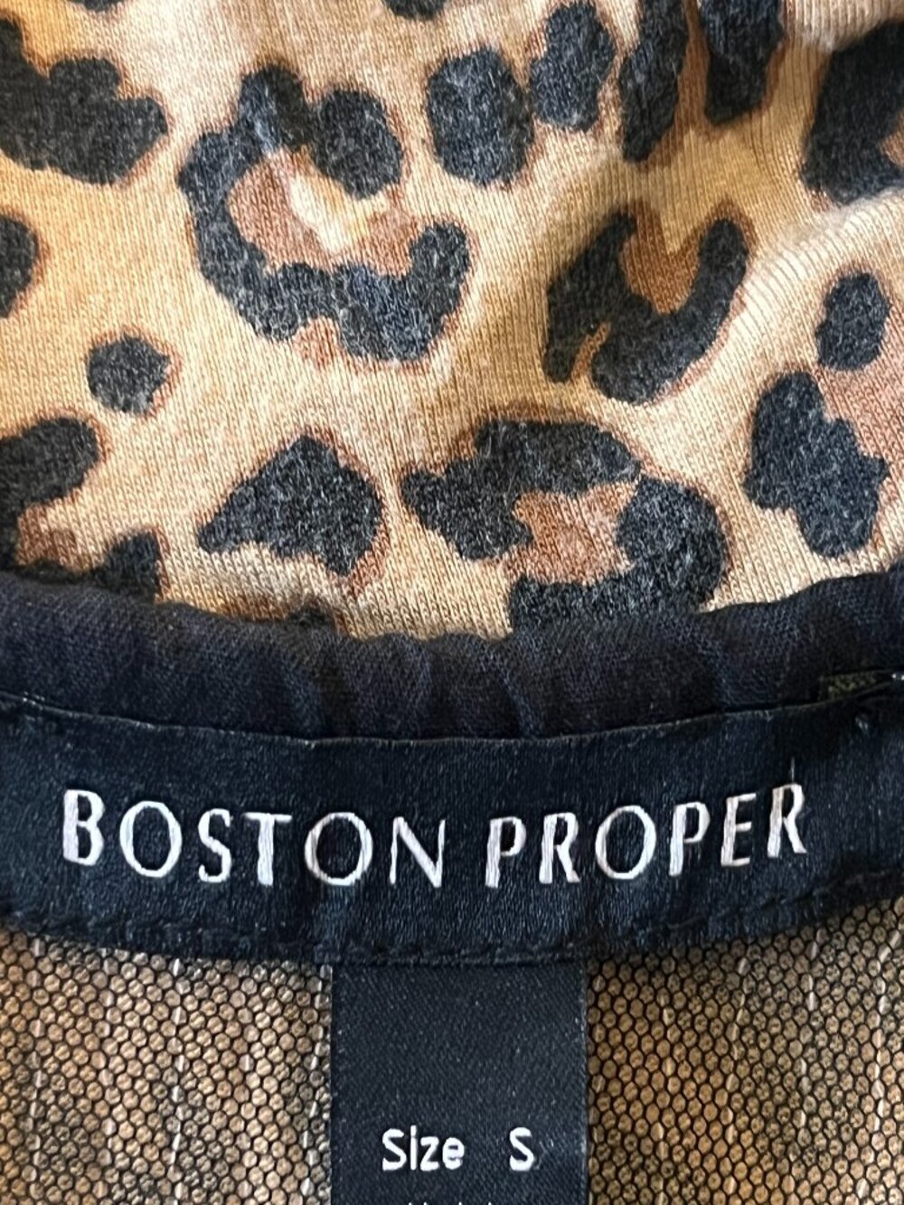 BOSTON PROPER LEOPARD SEQUIN LONG SLEEVE TURTLENECK SWEATER- EUC  SIZE SMALL - Picture 10 of 11